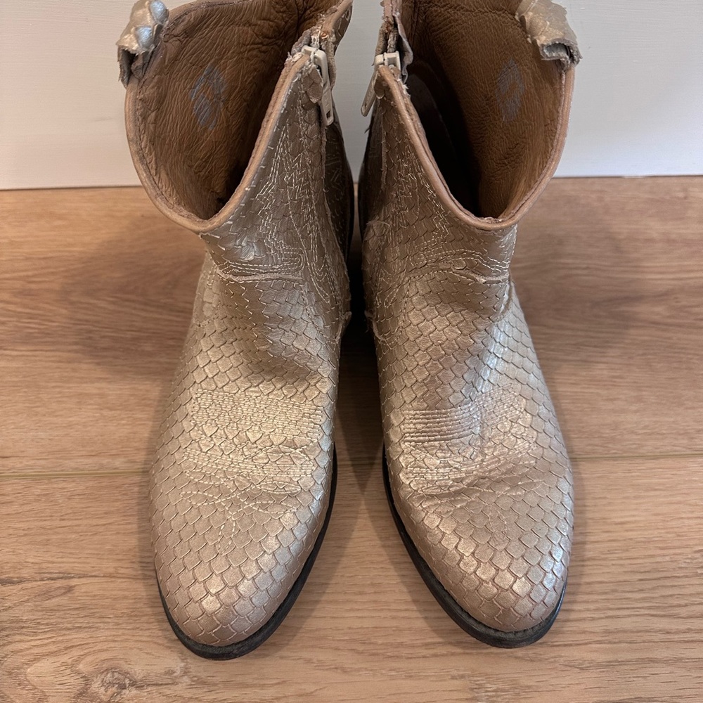 Women's Snakeskin Ankle Boots